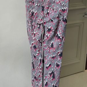 LULULemon NOT CROPPED Ankle WunderUnder pants.  SIZE 4.